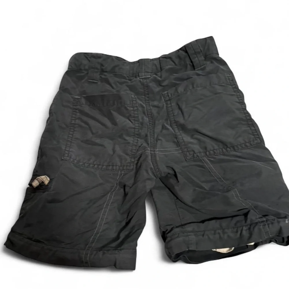 Old Navy Boys Charcoal Gray Convertible Zip-Off Cargo Shorts Size 5